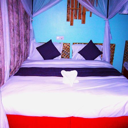 Safari Park House Bed and Breakfast Arusha Eksteriør billede