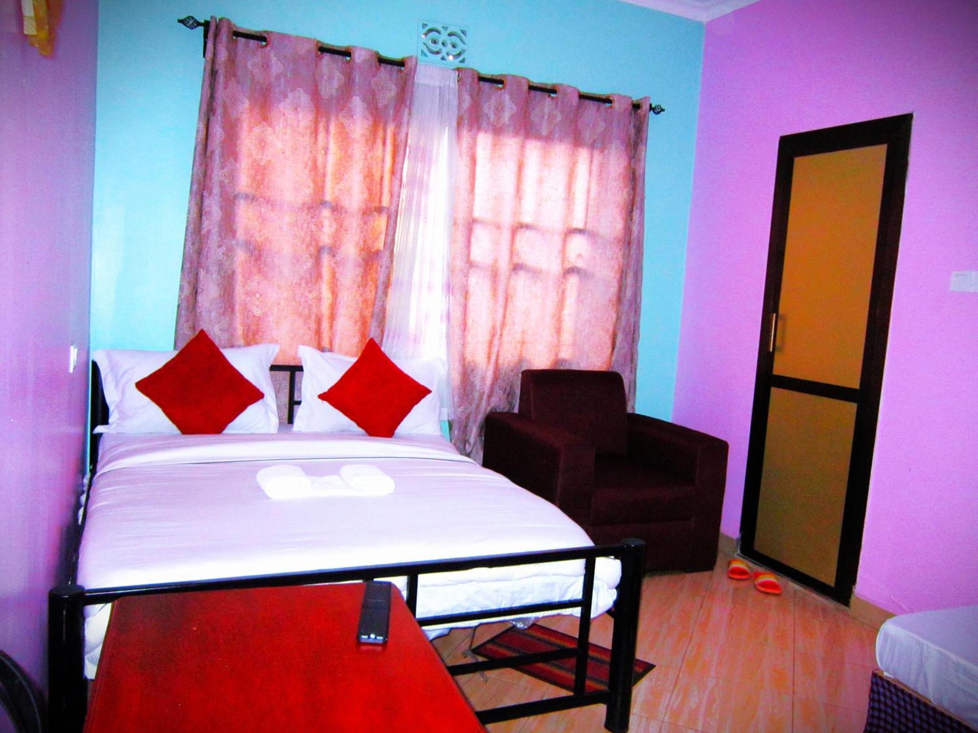 Safari Park House Bed and Breakfast Arusha Eksteriør billede