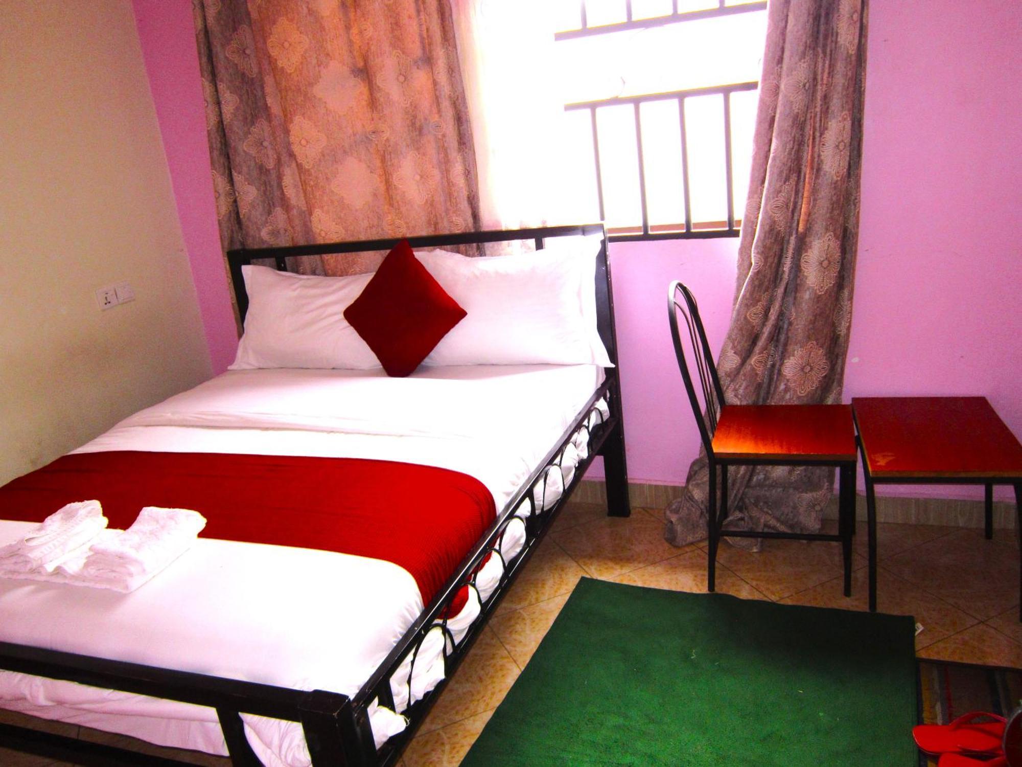 Safari Park House Bed and Breakfast Arusha Eksteriør billede