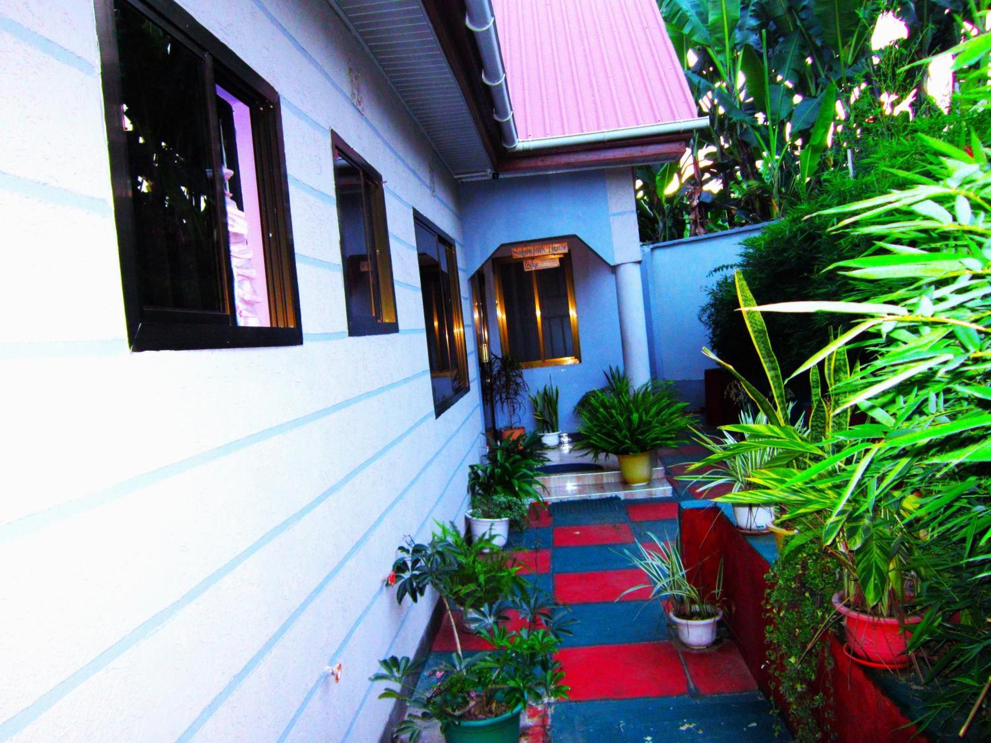 Safari Park House Bed and Breakfast Arusha Eksteriør billede