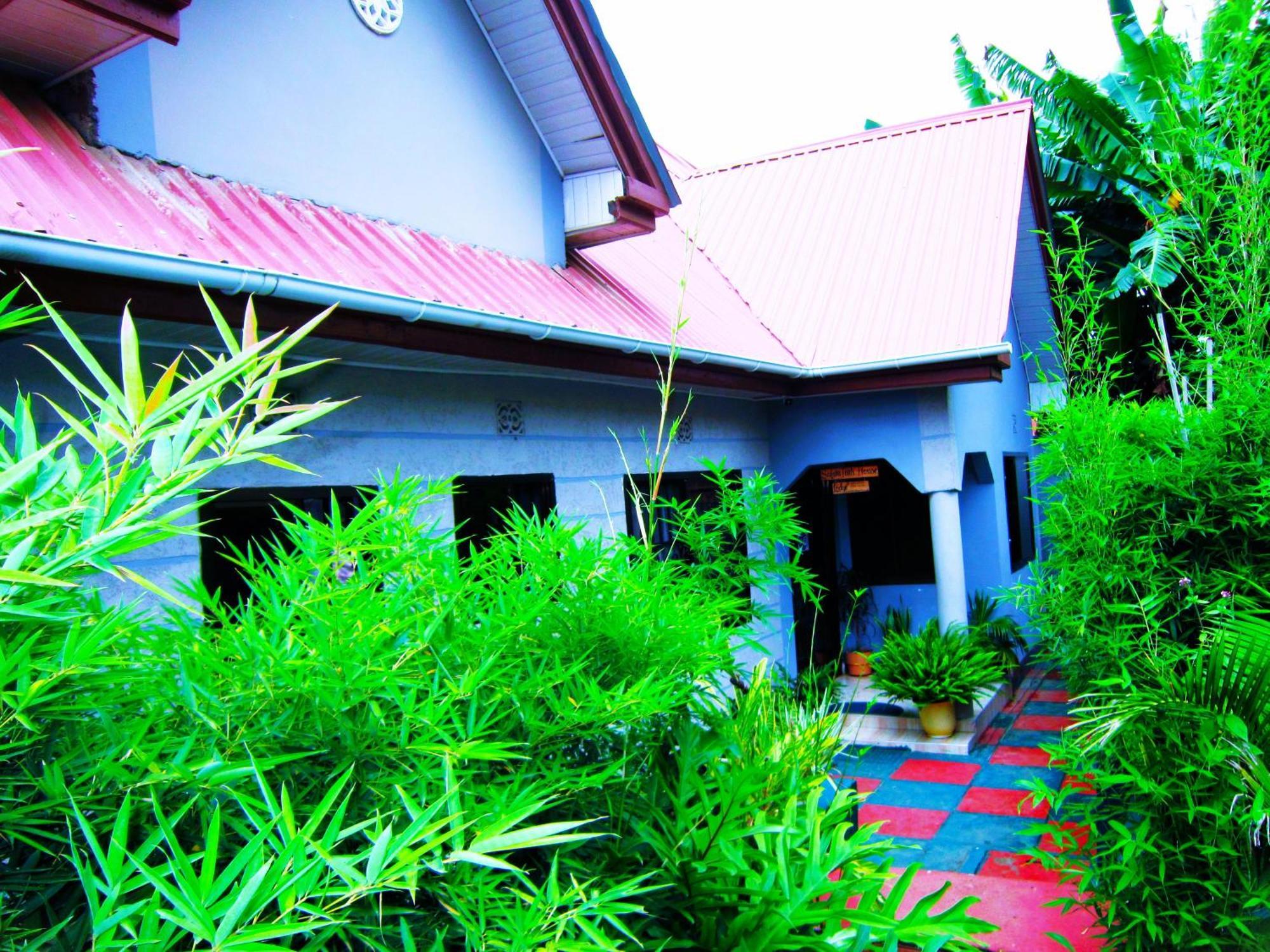 Safari Park House Bed and Breakfast Arusha Eksteriør billede