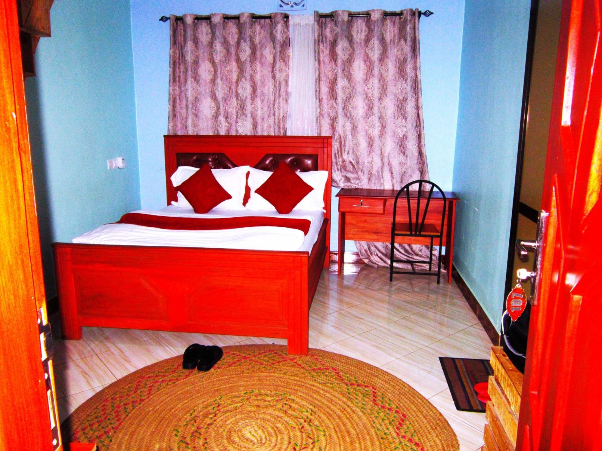 Safari Park House Bed and Breakfast Arusha Eksteriør billede
