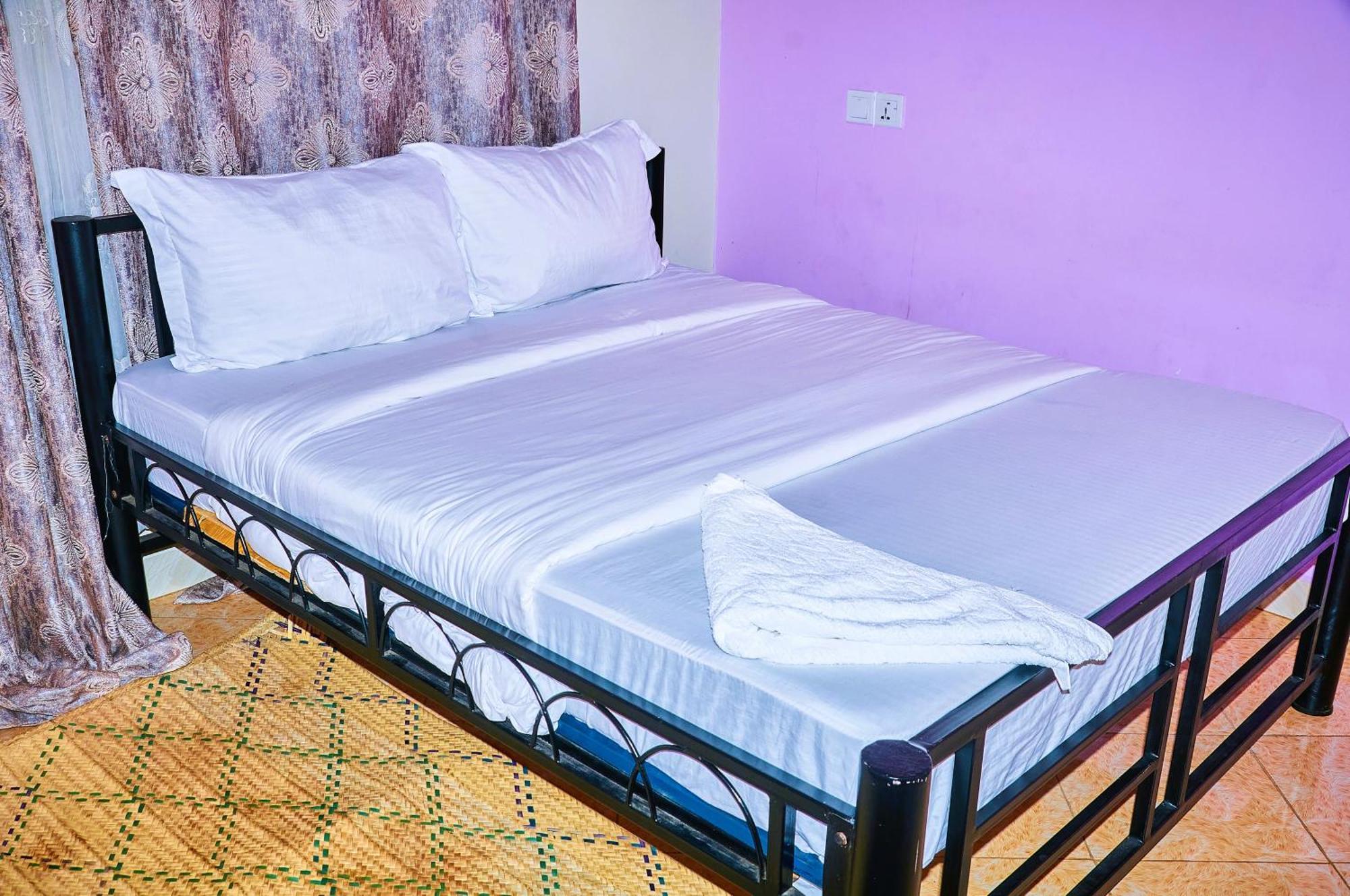 Safari Park House Bed and Breakfast Arusha Eksteriør billede