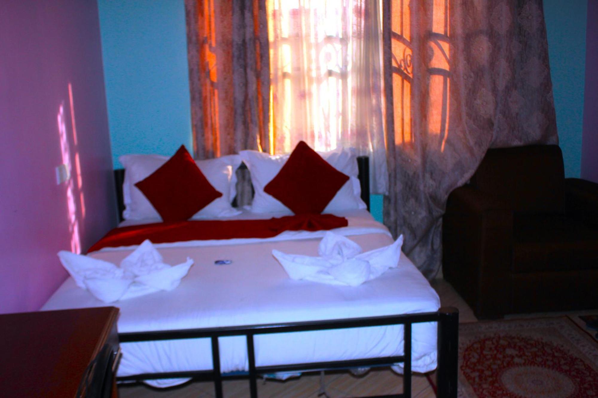 Safari Park House Bed and Breakfast Arusha Eksteriør billede